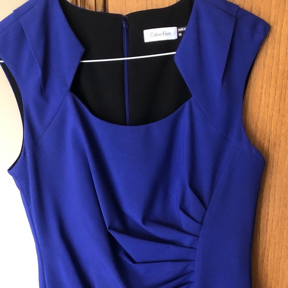 Calvin Klein dress - Picture 2 of 4